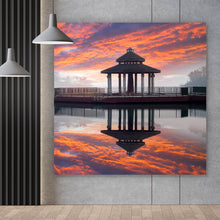 Lade das Bild in den Galerie-Viewer, Leinwandbild Sonnenaufgang in Taiwan Quadrat