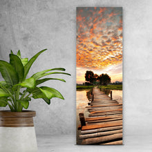 Lade das Bild in den Galerie-Viewer, Spannrahmenbild Sonnenuntergang am tropischen Fluss Panorama Hoch
