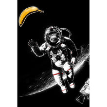 Lade das Bild in den Galerie-Viewer, Leinwandbild Space Monkey Hochformat
