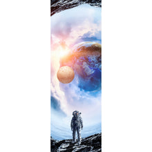 Lade das Bild in den Galerie-Viewer, Leinwandbild Spaziergang im Kosmos Panorama Hoch