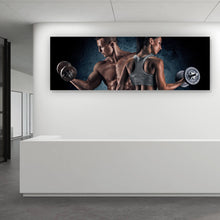 Lade das Bild in den Galerie-Viewer, Poster Sportliches Paar beim Training Panorama