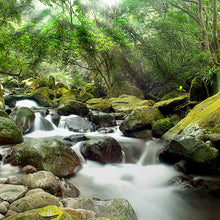 Lade das Bild in den Galerie-Viewer, Leinwandbild Steiniger Wasserfall Quadrat