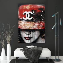 Lade das Bild in den Galerie-Viewer, Poster Stilvolle Frau mit Hut Abstrakt Hochformat