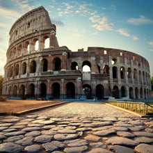 Lade das Bild in den Galerie-Viewer, Poster Straße zum Colosseum Quadrat