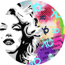 Lade das Bild in den Galerie-Viewer, Aluminiumbild gebürstet Strong Woman Pop Art Kreis