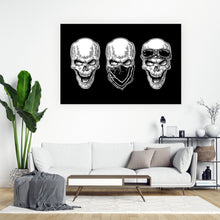 Lade das Bild in den Galerie-Viewer, Leinwandbild Three Skulls Querformat