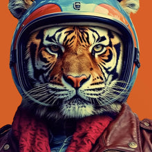 Lade das Bild in den Galerie-Viewer, Leinwandbild Tiger Portrait Biker Quadrat