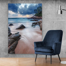 Lade das Bild in den Galerie-Viewer, Aluminiumbild Tropical Beach Hochformat