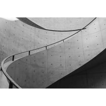 Lade das Bild in den Galerie-Viewer, Leinwandbild Wendeltreppe Moderne Architektur Querformat