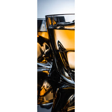 Lade das Bild in den Galerie-Viewer, Leinwandbild Whiskeygläser mit Eiswürfeln Panorama Hoch