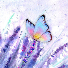 Lade das Bild in den Galerie-Viewer, Acrylglasbild Wiesenlavendel mit buntem Schmetterling Quadrat