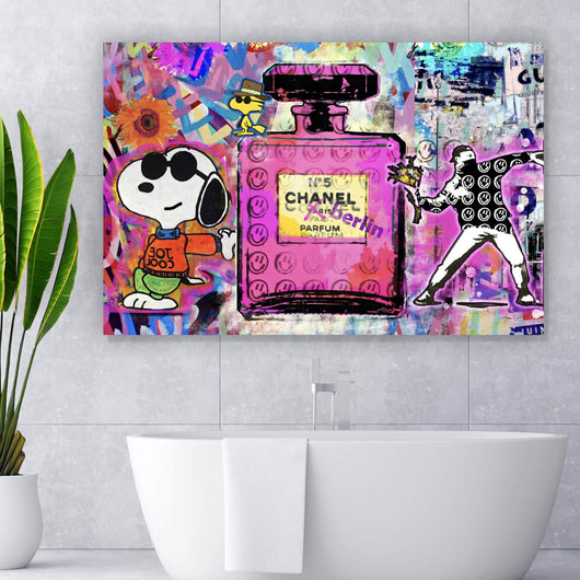 Spannrahmenbild Abstrakte Collage mit Parfumflasche Querformat