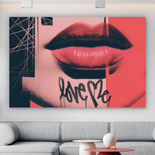 Lade das Bild in den Galerie-Viewer, Spannrahmenbild Abstrakte Kunst mit Lippen und Schriftzug Querformat
