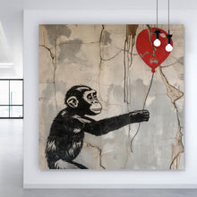 Lade das Bild in den Galerie-Viewer, Leinwandbild Affe hält roten Ballon Street Art Quadrat
