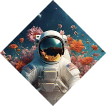 Lade das Bild in den Galerie-Viewer, Aluminiumbild gebürstet Astronaut in einem Blumenmeer Raute
