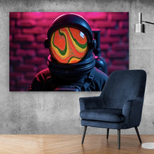 Lade das Bild in den Galerie-Viewer, Poster Astronaut mit Helm Baked Neon Querformat
