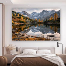 Lade das Bild in den Galerie-Viewer, Poster Atemberaubende Landschaft mit Bergen und See Querformat

