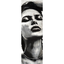 Lade das Bild in den Galerie-Viewer, Acrylglasbild Ausdrucksstarkes Porträt einer Frau in Schwarz Weiß Panorama Hoch
