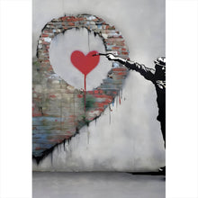 Lade das Bild in den Galerie-Viewer, Aluminiumbild gebürstet Banksy großes Herz Street Art Hochformat
