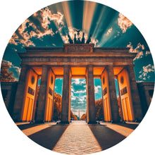 Lade das Bild in den Galerie-Viewer, Aluminiumbild gebürstet Beeindruckendes Wahrzeichen im Sonnenlicht Kreis
