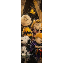 Lade das Bild in den Galerie-Viewer, Spannrahmenbild Beliebte Cartoon Figuren im Street Art Stil Panorama Hoch
