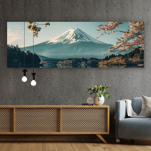 Leinwandbild Berglandschaft mit ruhigem See Panorama