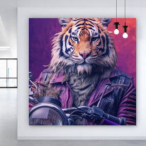 Leinwandbild Biker Tiger auf Motorrad Quadrat