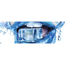 Lade das Bild in den Galerie-Viewer, Acrylglasbild Blaue Lippen mit Eiswürfel Panorama

