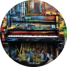 Lade das Bild in den Galerie-Viewer, Aluminiumbild gebürstet Buntes Klavier im Graffiti Look Kreis
