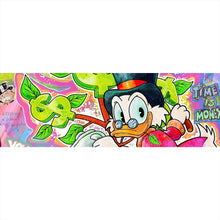 Lade das Bild in den Galerie-Viewer, Poster Cartoon Entenmotiv mit Dollarzeichen Panorama
