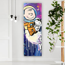 Lade das Bild in den Galerie-Viewer, Spannrahmenbild Charlie und Snoopy im Weltall Pop Art Panorama Hoch
