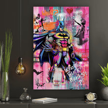 Lade das Bild in den Galerie-Viewer, Poster Comic Held vor buntem Street Art Hintergrund Hochformat
