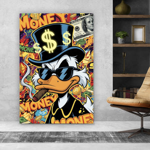 Aluminiumbild gebürstet Coole Ente mit Zigarre auf Geld Hintergrund Hochformat