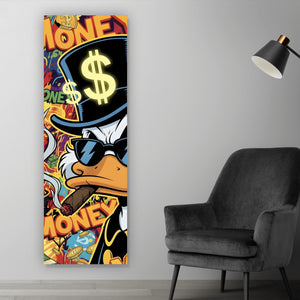 Acrylglasbild Coole Ente mit Zigarre auf Geld Hintergrund Panorama Hoch