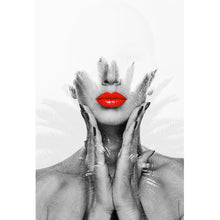 Lade das Bild in den Galerie-Viewer, Aluminiumbild gebürstet Digital Art Frau Mit Roten Lippen Hochformat
