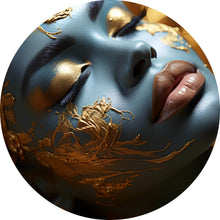 Lade das Bild in den Galerie-Viewer, Aluminiumbild Edles Gesicht mit goldenen Details Kreis
