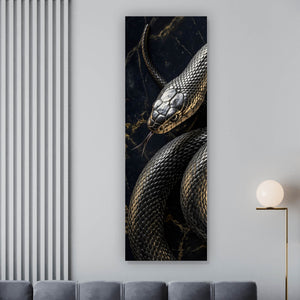 Poster Elegante Schlange auf Marmor Panorama Hoch