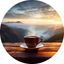 Lade das Bild in den Galerie-Viewer, Aluminiumbild gebürstet Entspannte Berglandschaft mit Kaffee am Morgen Kreis
