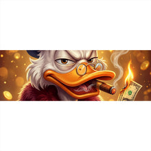 Lade das Bild in den Galerie-Viewer, Aluminiumbild Erfolgreicher Mc Duck mit Zigarre Panorama
