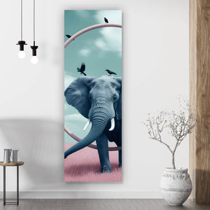 Spannrahmenbild Fantastischer Elefant mit surrealen Elementen Panorama Hoch