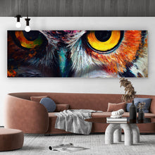 Lade das Bild in den Galerie-Viewer, Poster Faszinierendes buntes Eulen Porträt Panorama
