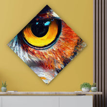 Lade das Bild in den Galerie-Viewer, Aluminiumbild Faszinierendes buntes Eulen Porträt Raute
