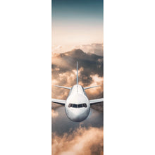 Lade das Bild in den Galerie-Viewer, Spannrahmenbild Flugzeug über beeindruckender Berglandschaft Panorama Hoch

