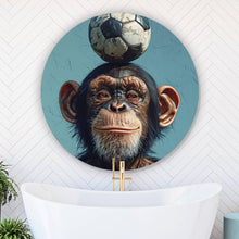 Lade das Bild in den Galerie-Viewer, Aluminiumbild Frecher Schimpanse mit Fußball Kreis
