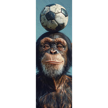 Lade das Bild in den Galerie-Viewer, Acrylglasbild Frecher Schimpanse mit Fußball Panorama Hoch
