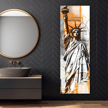 Lade das Bild in den Galerie-Viewer, Leinwandbild Freiheitsstatue vor moderner Stadt Panorama Hoch
