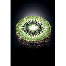 Lade das Bild in den Galerie-Viewer, Aluminiumbild Funkelnde edle Kiwi Hochformat
