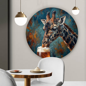 Aluminiumbild gebürstet Giraffe genießt Bier Kreis