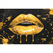 Lade das Bild in den Galerie-Viewer, Spannrahmenbild Glänzende Honig Lippen mit Bienen Querformat
