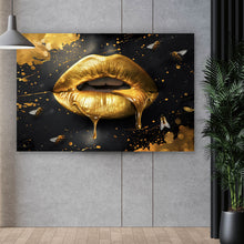 Lade das Bild in den Galerie-Viewer, Leinwandbild Goldene Honig Lippen mit Bienen Querformat
